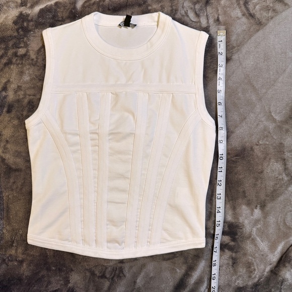 Express Brand New Fitted Crew Neck Corset Tank - White - Size Small - Picture 12 of 14